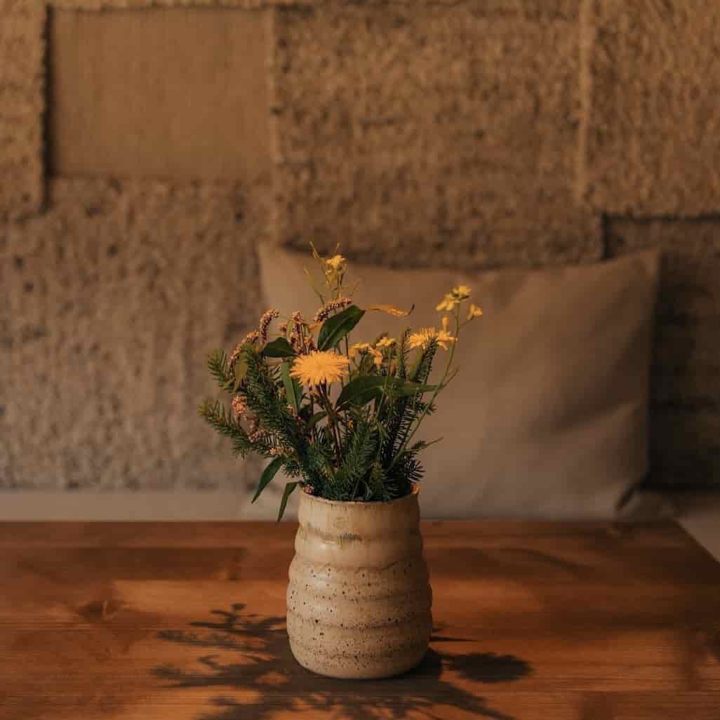 آهنگ جدید نگو تمومه عمر آشنایی با صدای دختر